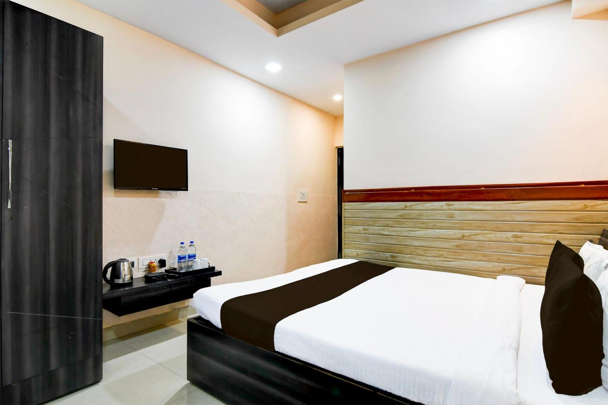 OYO 6356 Urban Guest House Bhasa Kültér fotó