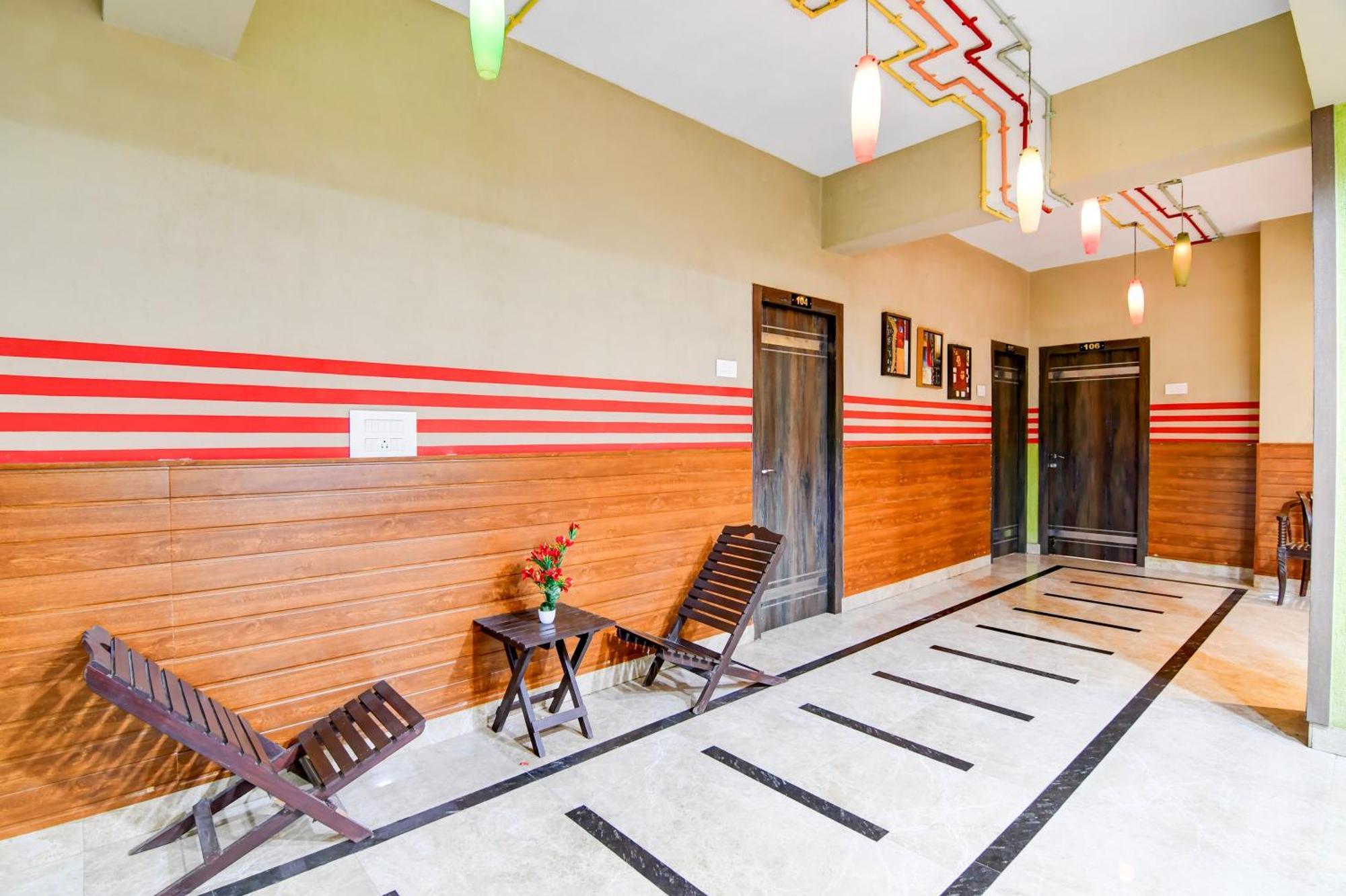 OYO 6356 Urban Guest House Bhasa Kültér fotó